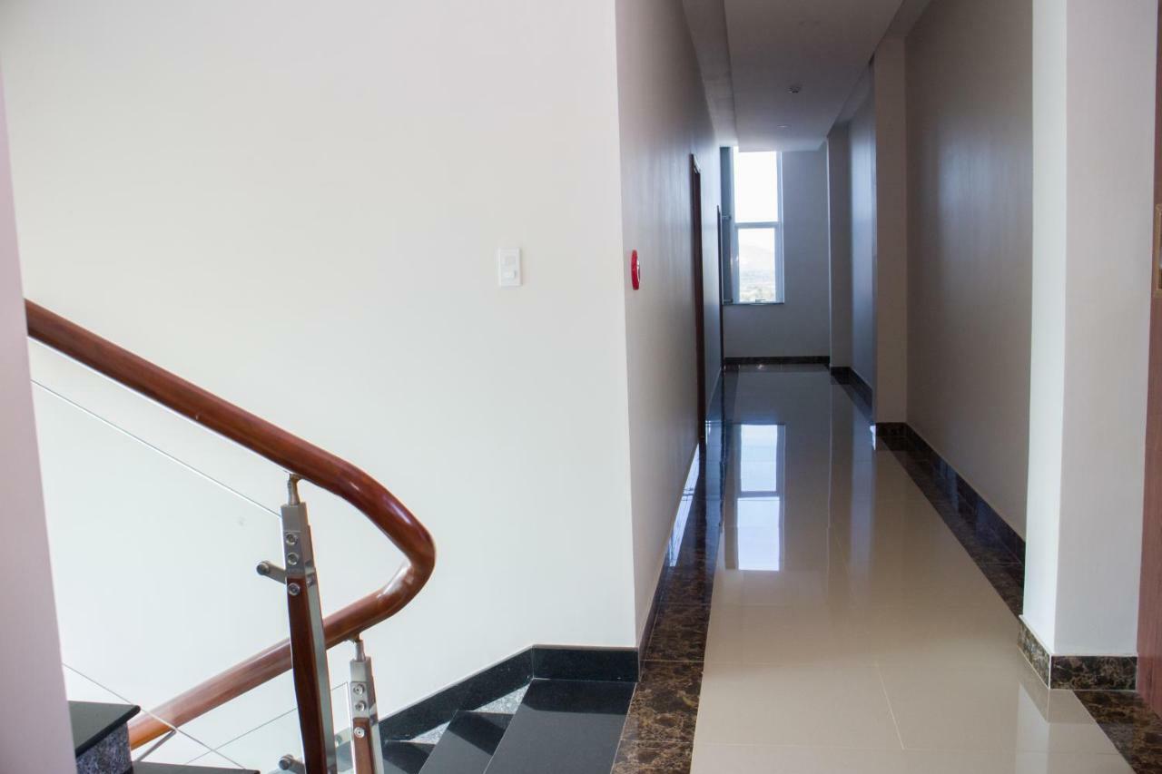 Hotel Nguyên Phước Pleiku Exterior foto